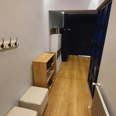 Deluxe Economic Great Condition Rooms, Central Shared Flat In Taksim Center Istanbul